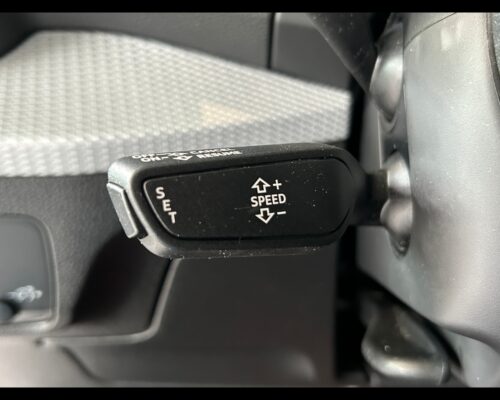 Audi Q2 Q2 30 TFSI Business - immagine 19