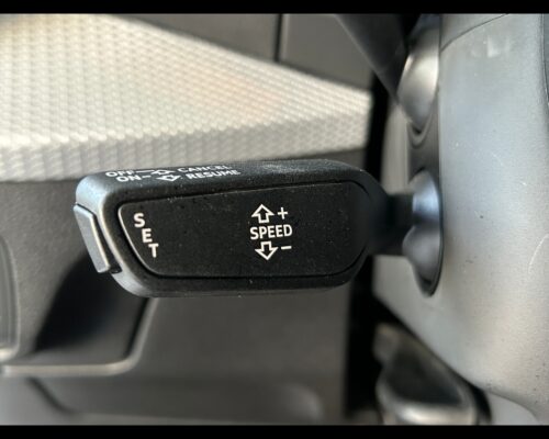 Audi Q2 Q2 30 TFSI Business - immagine 14