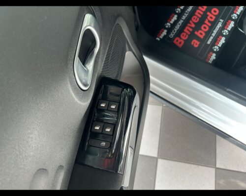 Citroen C3 3ª serie C3 PureTech 83 S&S Shine - immagine 8