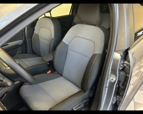 Dacia Jogger Jogger 1.0 TCe GPL 100 CV 7 posti Extreme UP - immagine 18