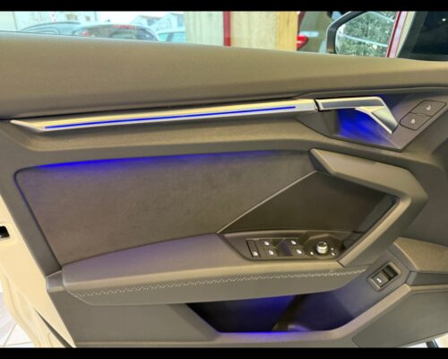 Audi A3 4ª serie S3 SPB TFSI 310 CV quattro S tronic - immagine 18