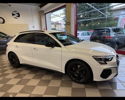 Audi A3 4ª serie S3 SPB TFSI 310 CV quattro S tronic - immagine 32