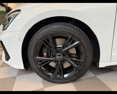 Audi A3 4ª serie S3 SPB TFSI 310 CV quattro S tronic - immagine 8