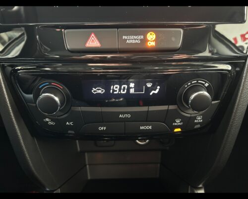 Suzuki Vitara 1.4 Hybrid 4WD Allgrip Top 6MT - immagine 11