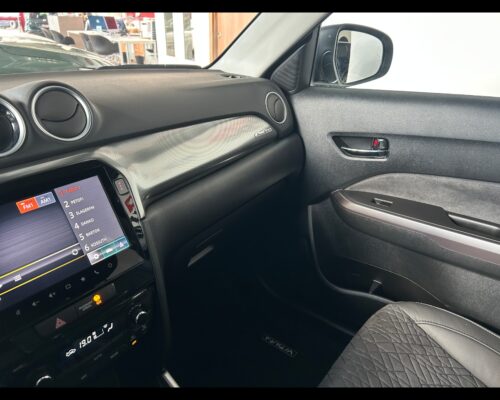 Suzuki Vitara 1.4 Hybrid 4WD Allgrip Top 6MT - immagine 16