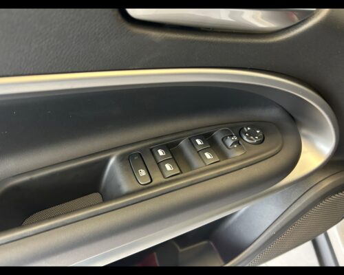 Jeep Avenger Avenger 1.2 Turbo 110 CV MHEV Summit - immagine 26