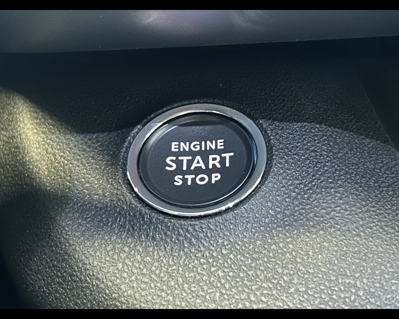 Jeep Avenger Avenger 1.2 Turbo 110 CV MHEV Summit - immagine 10