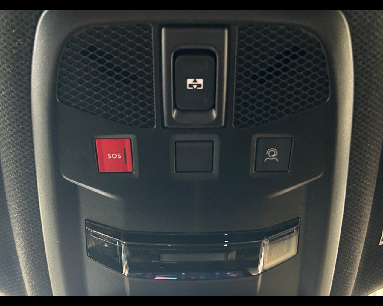 Jeep Avenger Avenger 1.2 Turbo 110 CV MHEV Summit - immagine 28