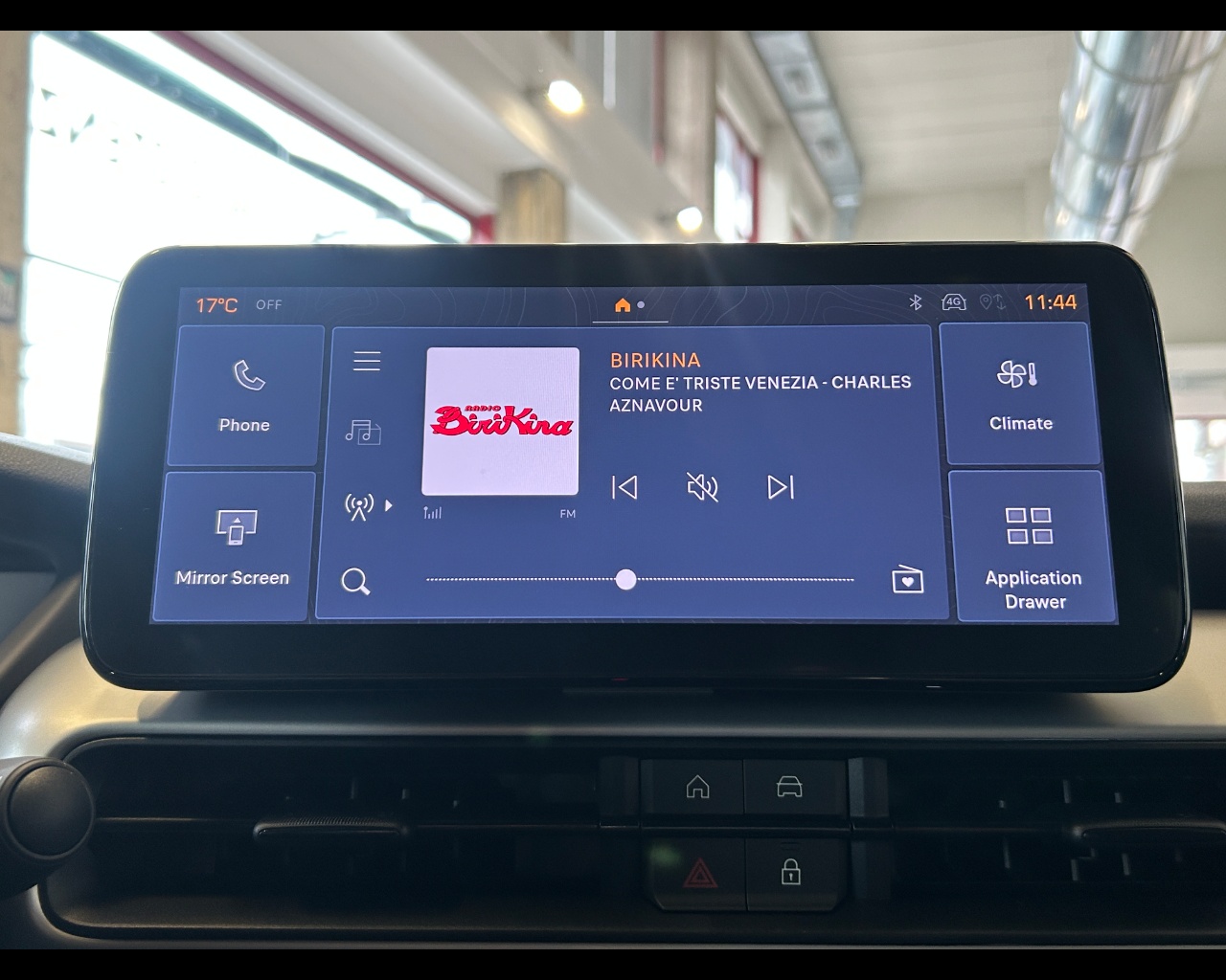 Jeep Avenger Avenger 1.2 Turbo 110 CV MHEV Summit - immagine 29