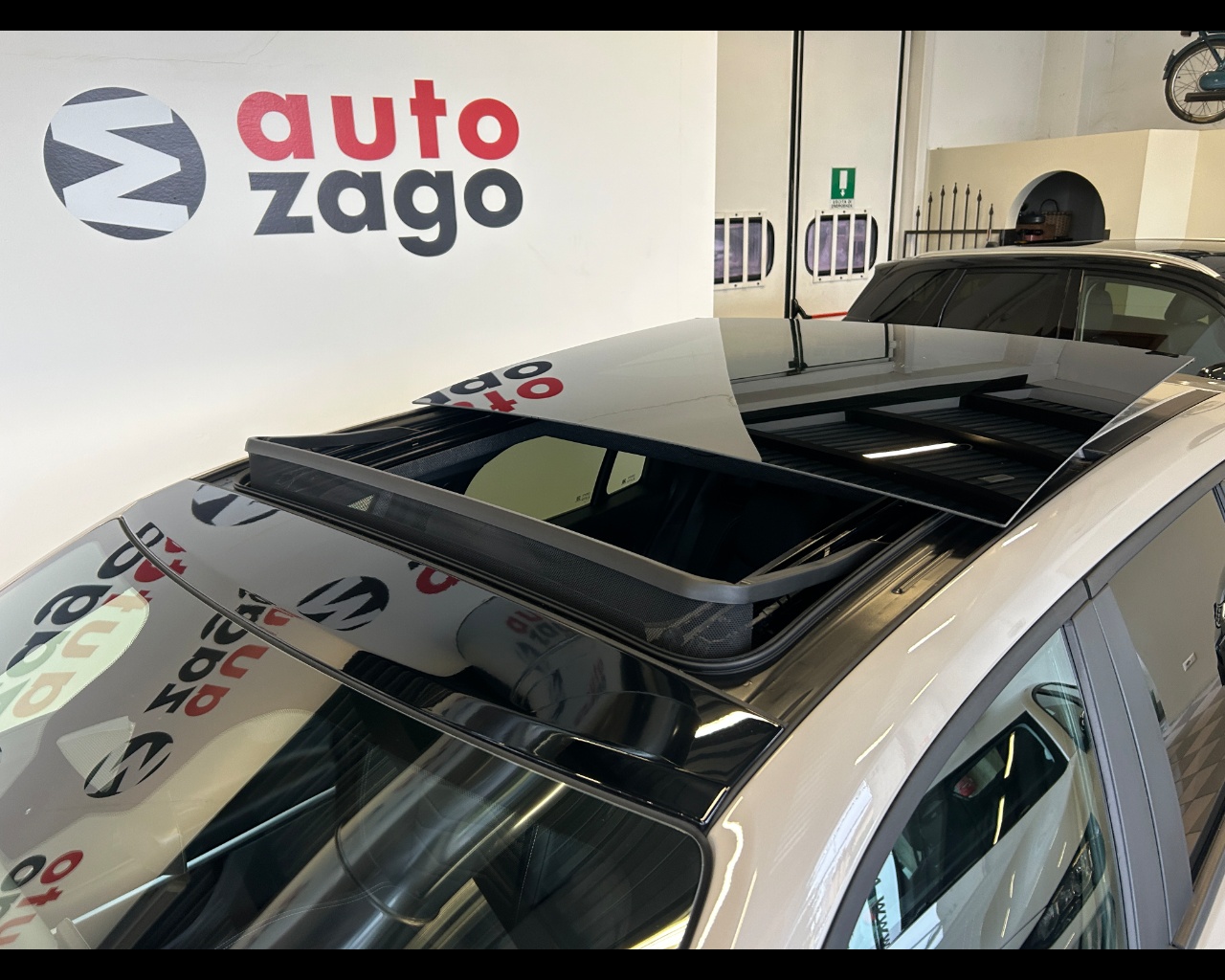 Jeep Avenger Avenger 1.2 Turbo 110 CV MHEV Summit - immagine 48