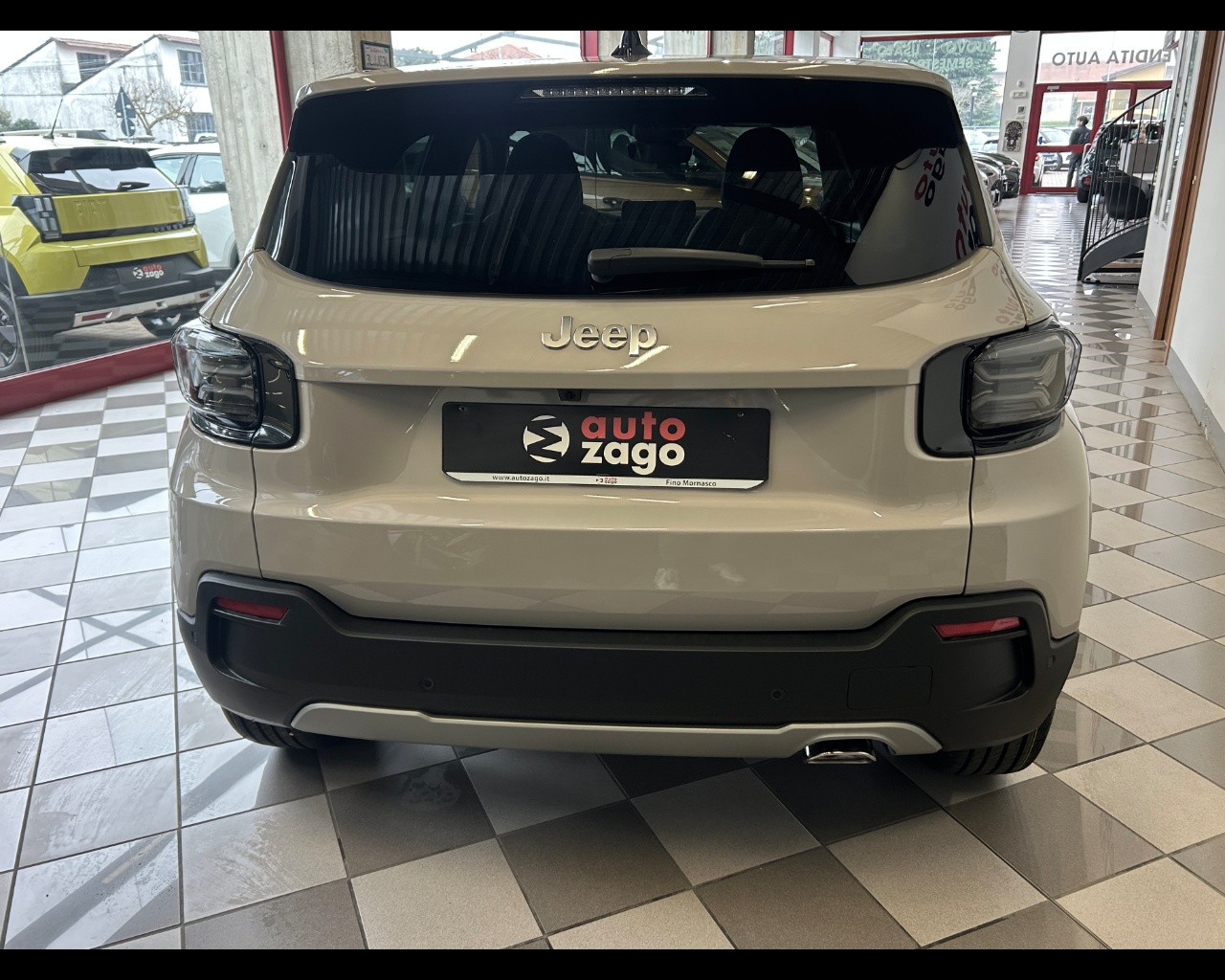 Jeep Avenger Avenger 1.2 Turbo 110 CV MHEV Summit - immagine 5