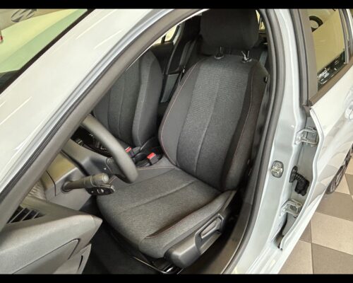 Peugeot 208 2ª serie 208 Hybrid 110 e-DCS6 Style - immagine 23