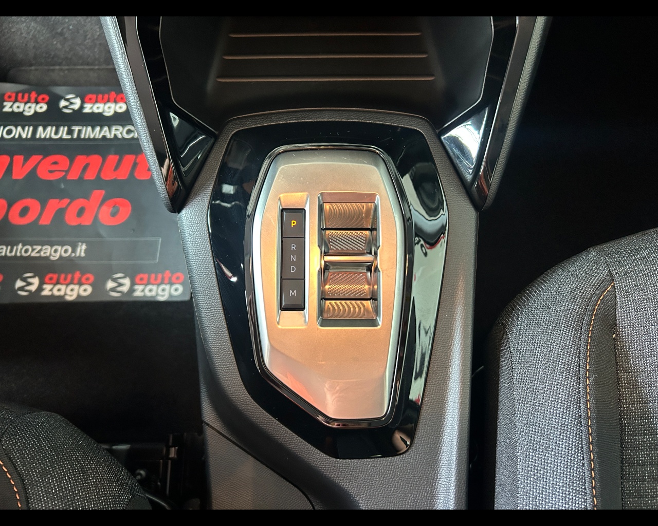 Peugeot 208 2ª serie 208 Hybrid 110 e-DCS6 Style - immagine 10