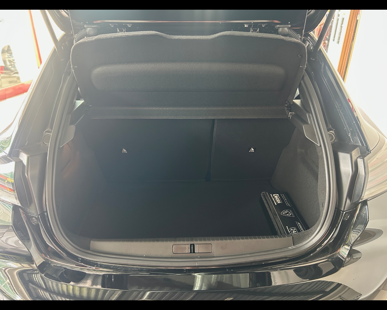 Peugeot 208 2ª serie 208 Hybrid 110 e-DCS6 Style - immagine 26