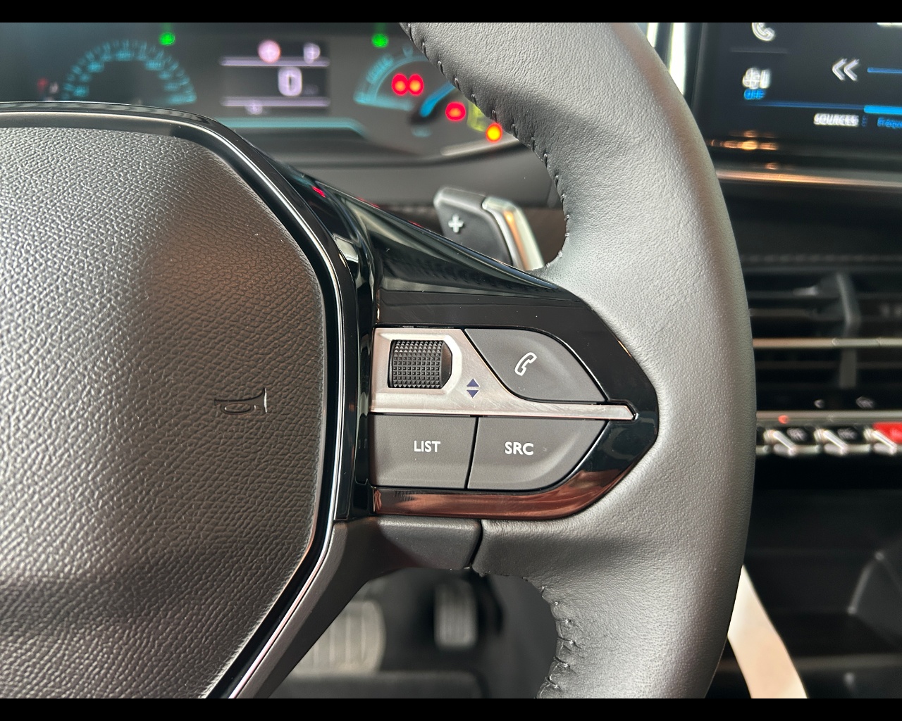 Peugeot 208 2ª serie 208 Hybrid 110 e-DCS6 Style - immagine 30