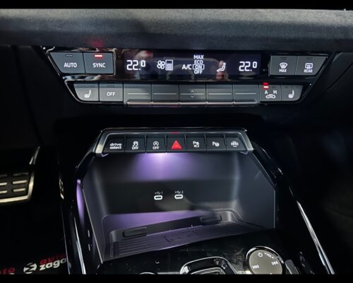 Audi A3 4ª serie RS 3 SPB TFSI quattro S tronic - immagine 25