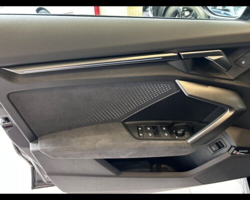 Audi A3 4ª serie RS 3 SPB TFSI quattro S tronic - immagine 34