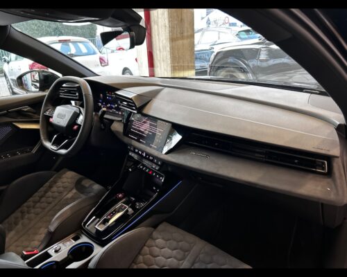 Audi A3 4ª serie RS 3 SPB TFSI quattro S tronic - immagine 36
