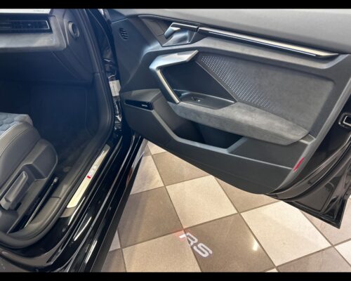 Audi A3 4ª serie RS 3 SPB TFSI quattro S tronic - immagine 37
