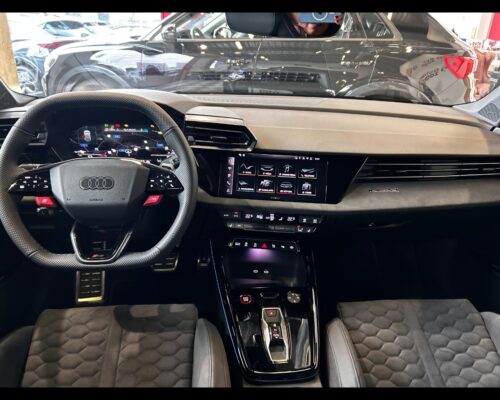 Audi A3 4ª serie RS 3 SPB TFSI quattro S tronic - immagine 45