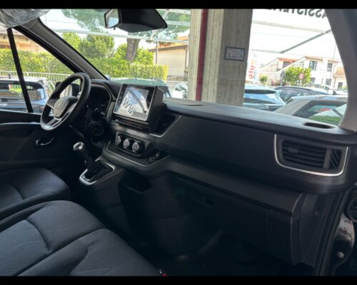 Renault Trafic 4ª serie Trafic BluedCi 150CV PL-TN Equilibre Easy Access - immagine 27