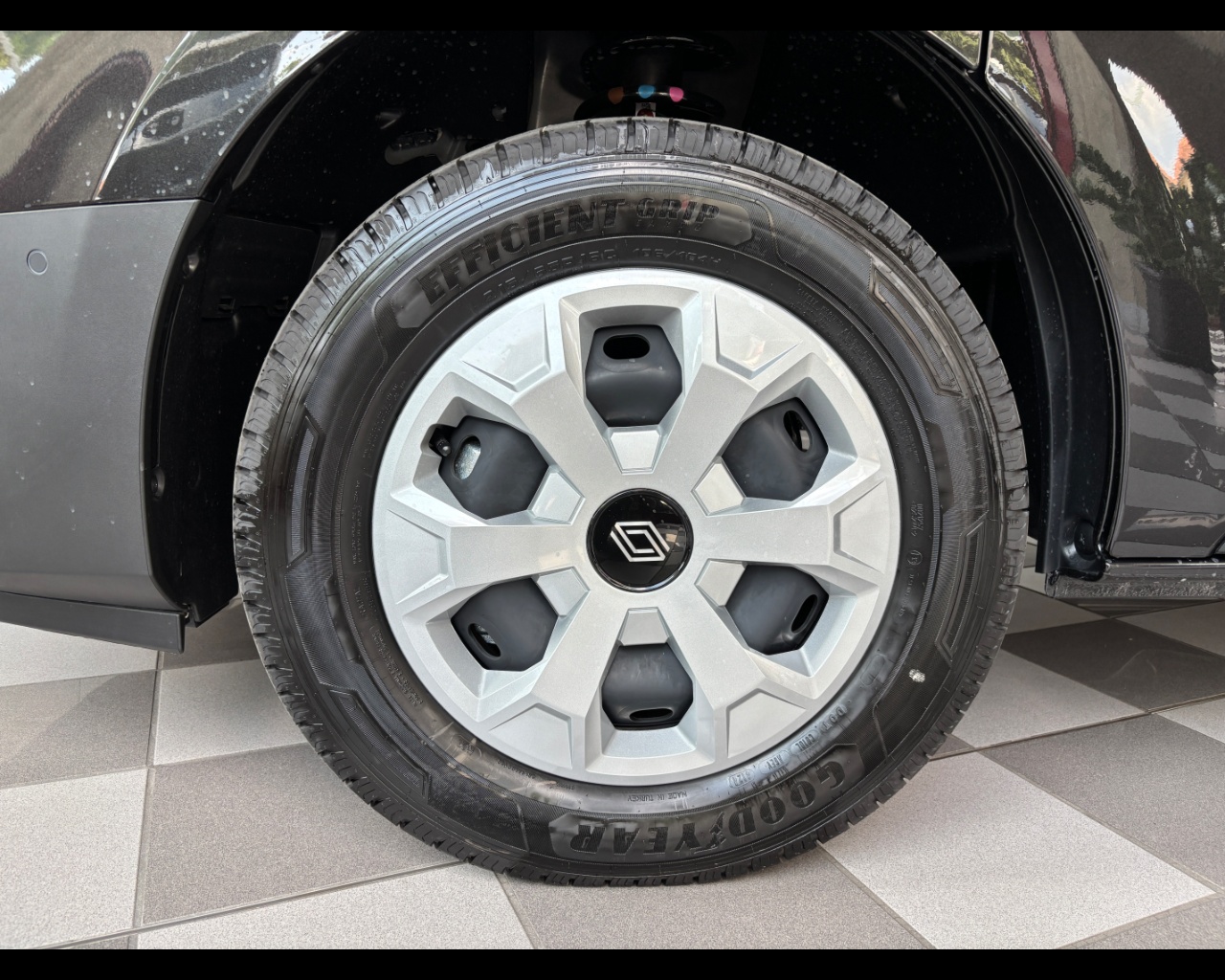 Renault Trafic 4ª serie Trafic BluedCi 150CV PL-TN Equilibre Easy Access - immagine 2