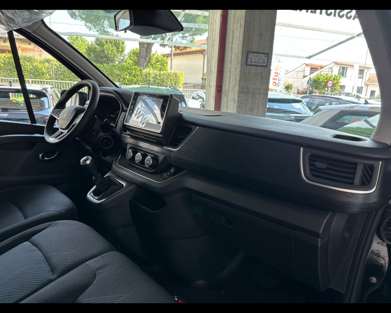 Renault Trafic 4ª serie Trafic BluedCi 150CV PL-TN Equilibre Easy Access - immagine 27