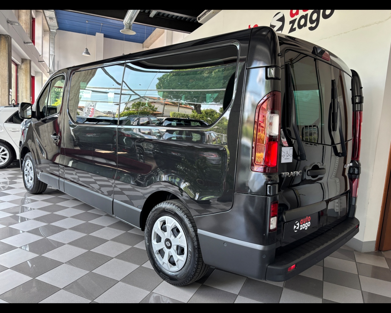 Renault Trafic 4ª serie Trafic BluedCi 150CV PL-TN Equilibre Easy Access - immagine 31