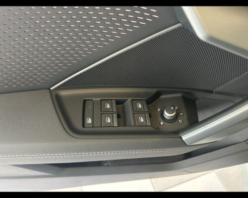 Audi A3 4ª serie A3 SPB 35 TFSI S tronic S line edition - immagine 21