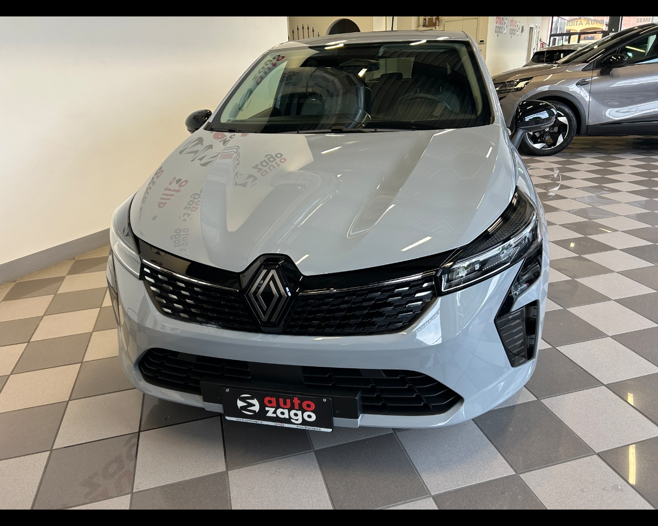 Renault Clio 5ª serie Clio TCe 90 CV 5 porte Evolution - immagine 17