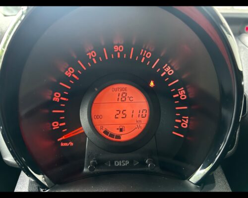 Citroen C1 2ª serie C1 VTi 72 5 porte Feel - immagine 21