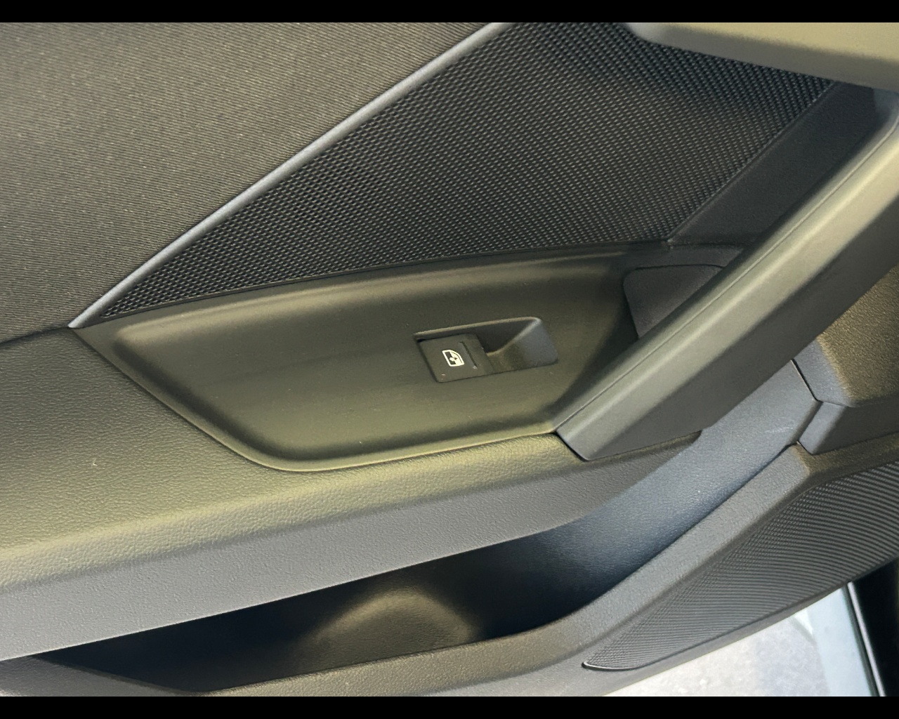 Audi A3 4ª serie A3 SPB 35 TFSI Business Advanced - immagine 29