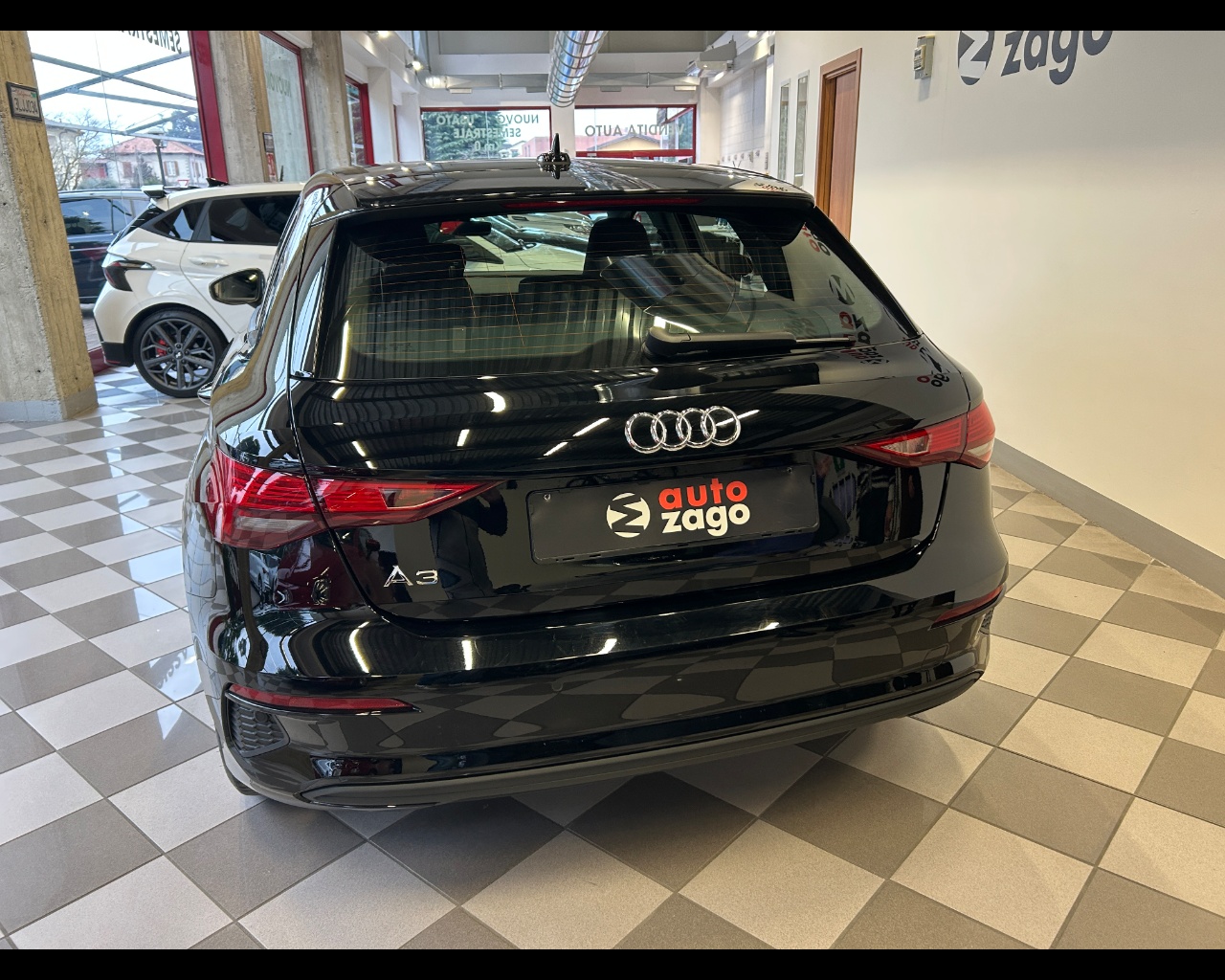 Audi A3 4ª serie A3 SPB 35 TFSI Business Advanced - immagine 4