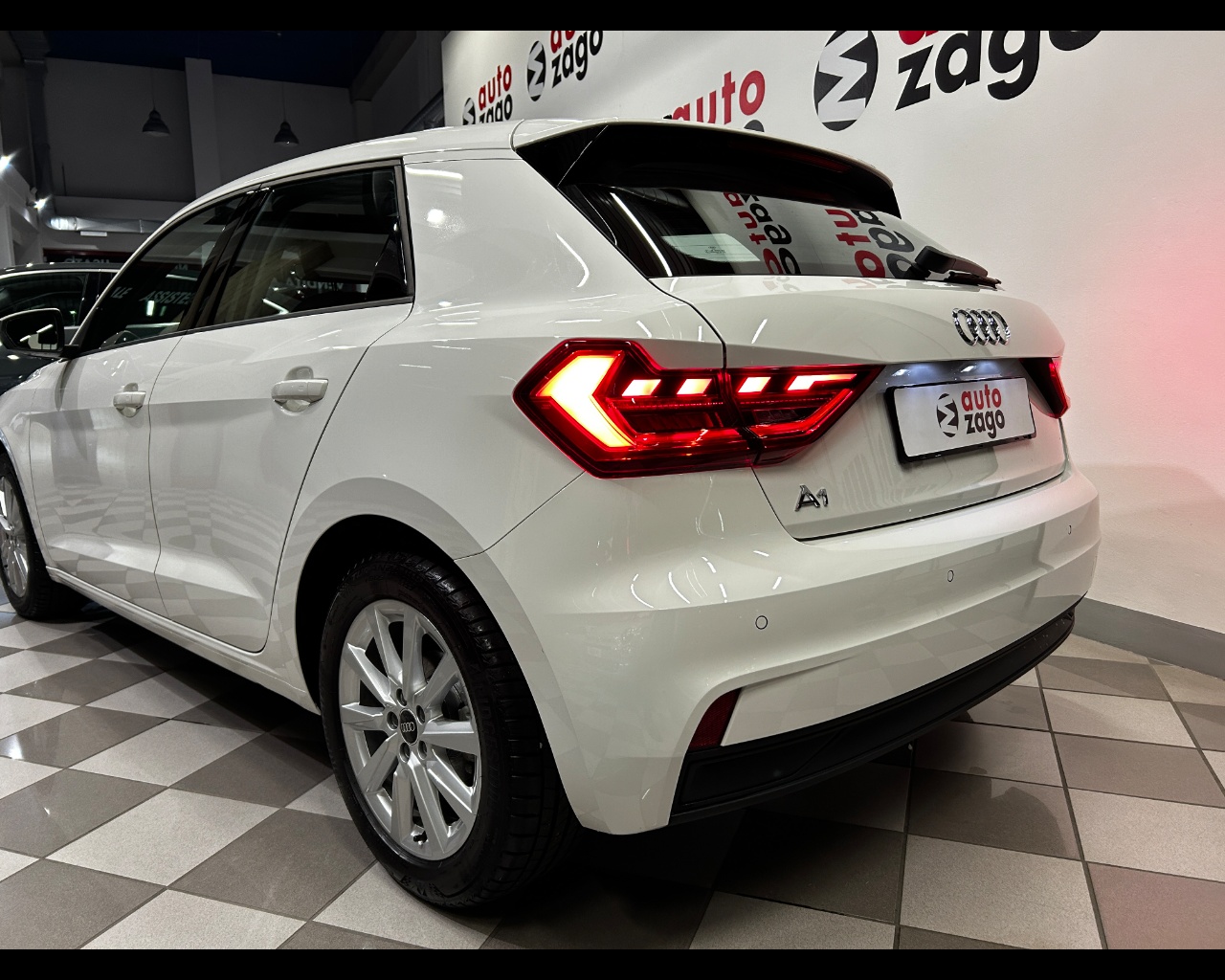 Audi A1 2ª serie A1 SPB 30 TFSI S tronic Advanced - immagine 31