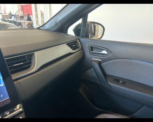 Renault Captur 2ª serie Captur TCe 90 CV Techno - immagine 29