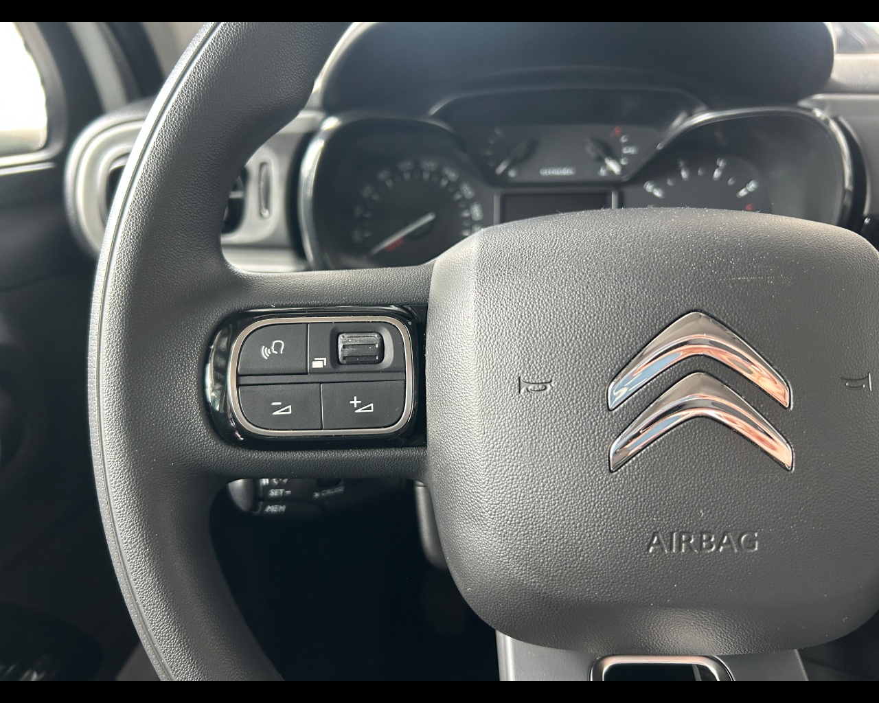 Citroen C3 3ª serie C3 PureTech 83 S&S Shine - immagine 32