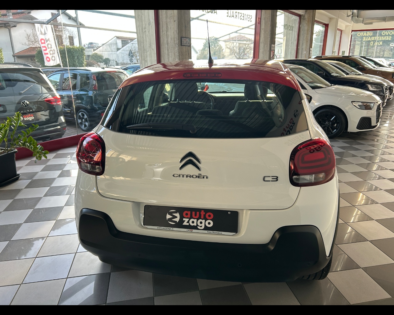 Citroen C3 3ª serie C3 PureTech 83 S&S Shine - immagine 22