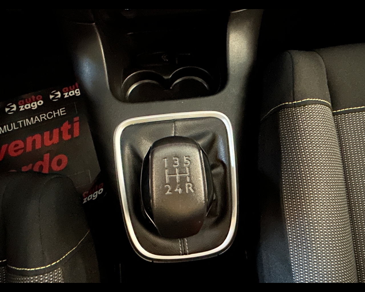 Citroen C3 3ª serie C3 PureTech 83 S&S Shine - immagine 28