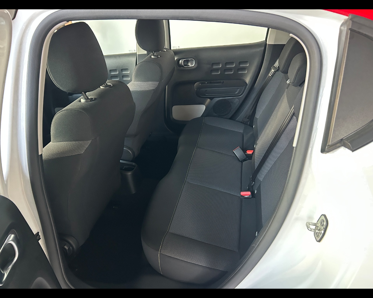 Citroen C3 3ª serie C3 PureTech 83 S&S Shine - immagine 33
