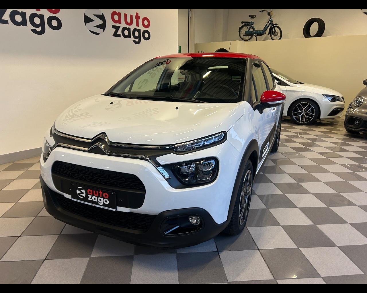 Citroen C3 3ª serie C3 PureTech 83 S&S Shine - immagine 16