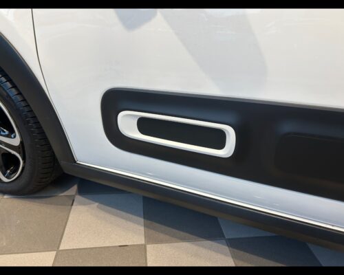 Citroen C3 3ª serie C3 PureTech 83 S&S Shine - immagine 18