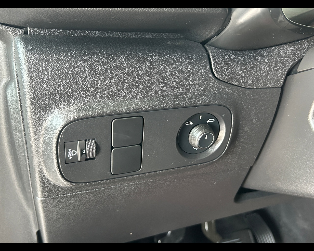 Citroen C3 3ª serie C3 PureTech 83 S&S Shine - immagine 22