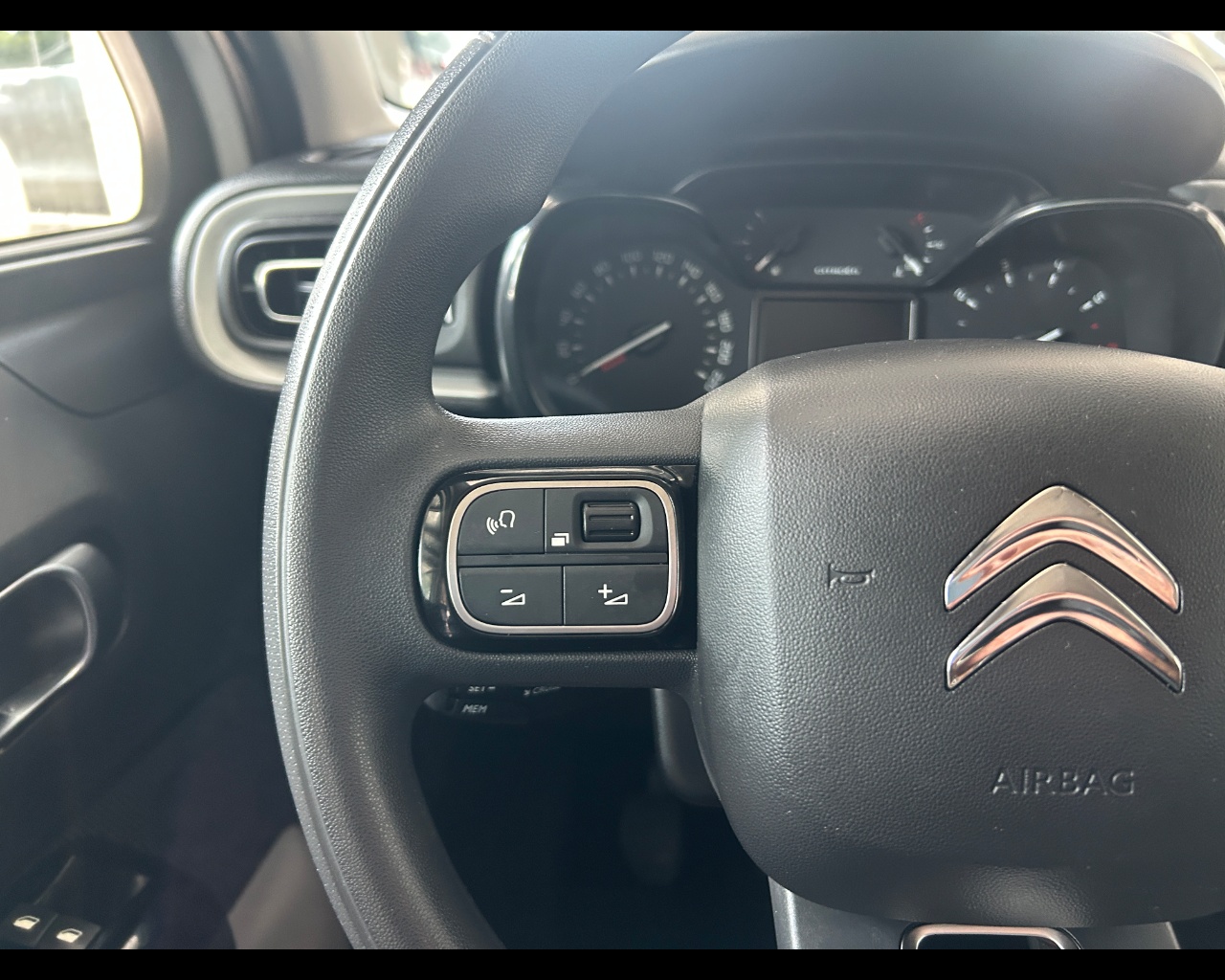 Citroen C3 3ª serie C3 PureTech 83 S&S Shine - immagine 28
