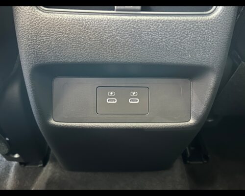 Nissan Qashqai 3ª serie Qashqai MHEV 158 CV Xtronic 4WD Tekna - immagine 36