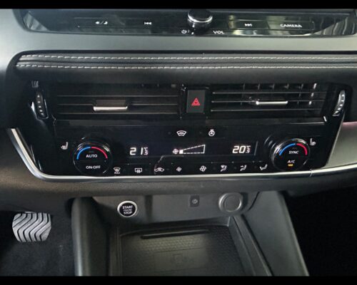 Nissan Qashqai 3ª serie Qashqai MHEV 158 CV Xtronic N-Connecta - immagine 13