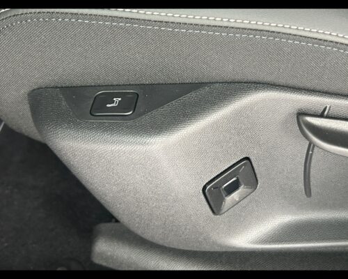 Peugeot 3008 3ª serie 3008 Hybrid 145 e-DCS6 Allure - immagine 29