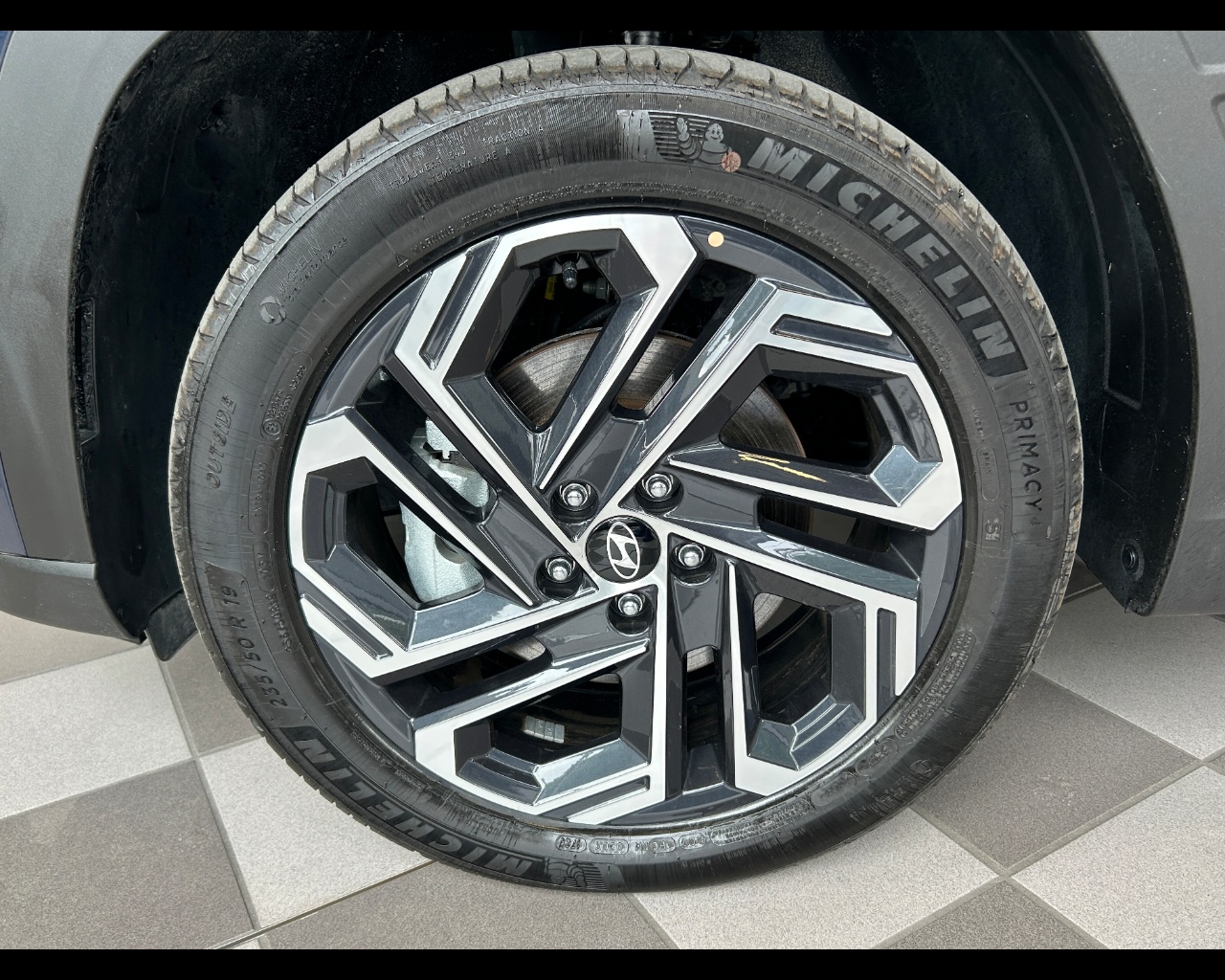 Hyundai Tucson 3ª serie Tucson 1.6 HEV 4WD aut. Exellence - immagine 2
