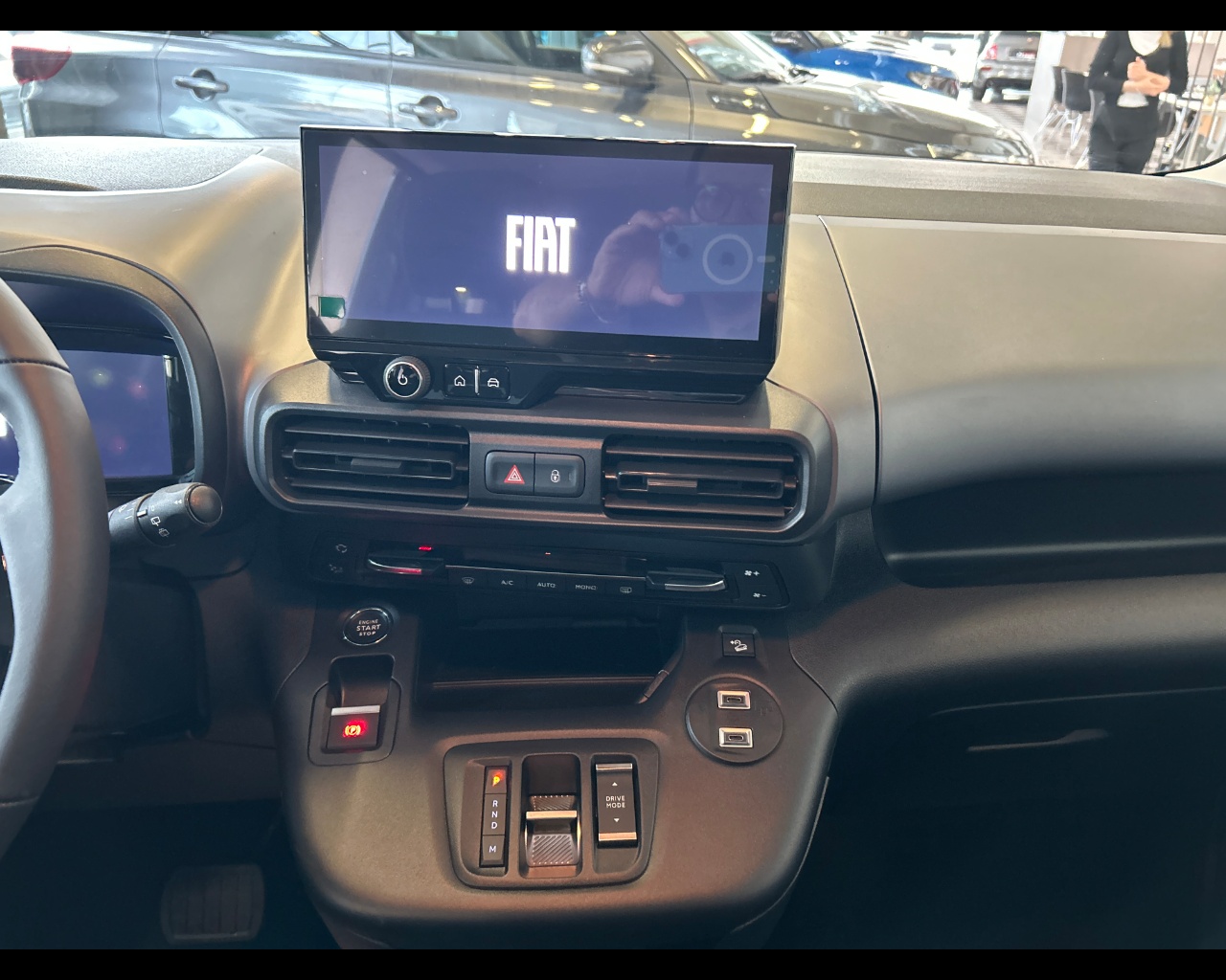 Fiat Doblò 4ª serie Doblò 1.5 BlueHdi 130CV PL Combi 7 posti - immagine 12