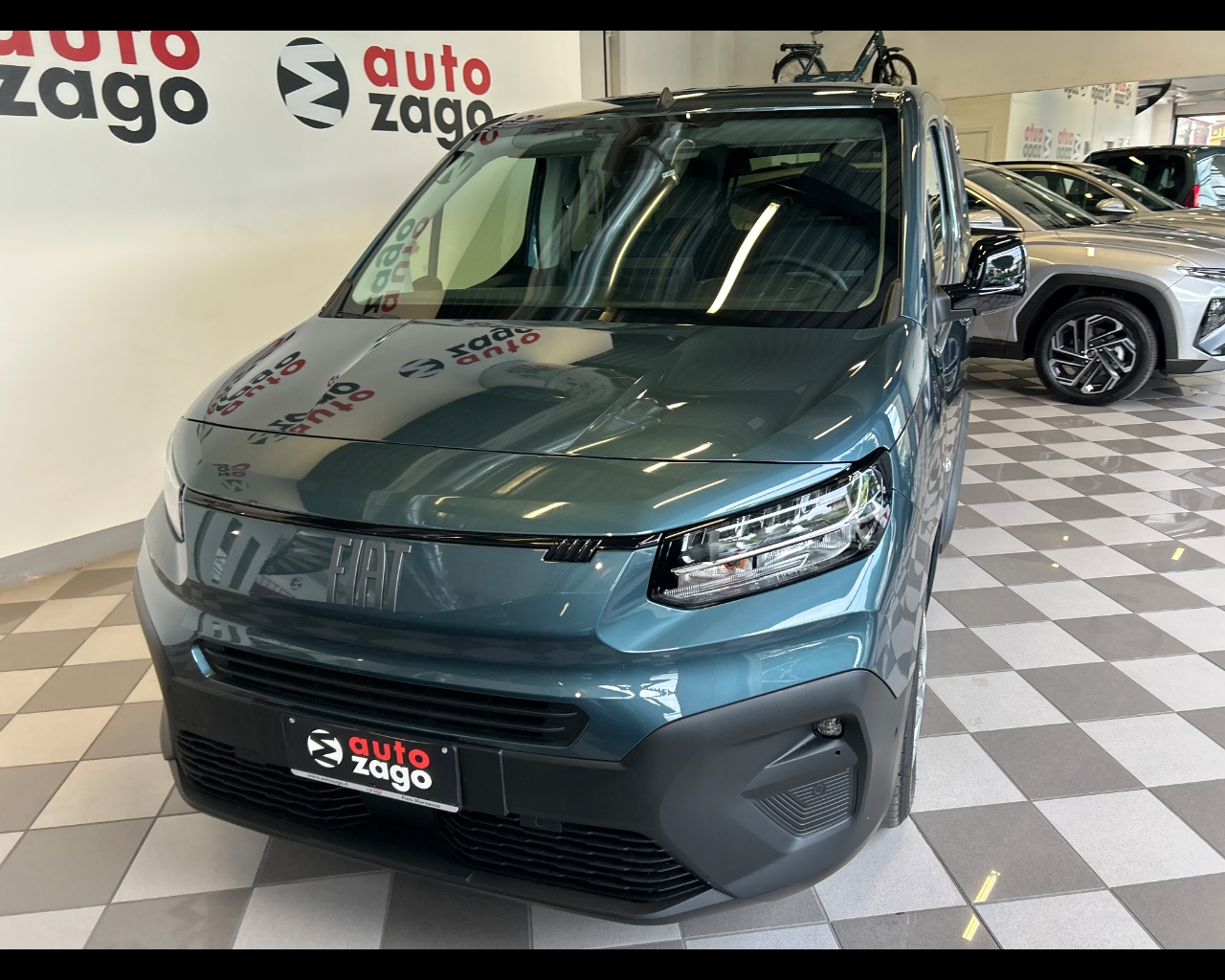 Fiat Doblò 4ª serie Doblò 1.5 BlueHdi 130CV PL Combi 7 posti - immagine 17