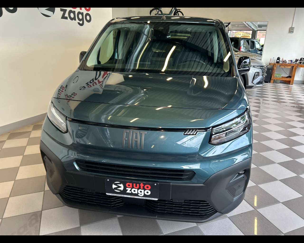 Fiat Doblò 4ª serie Doblò 1.5 BlueHdi 130CV PL Combi 7 posti - immagine 18